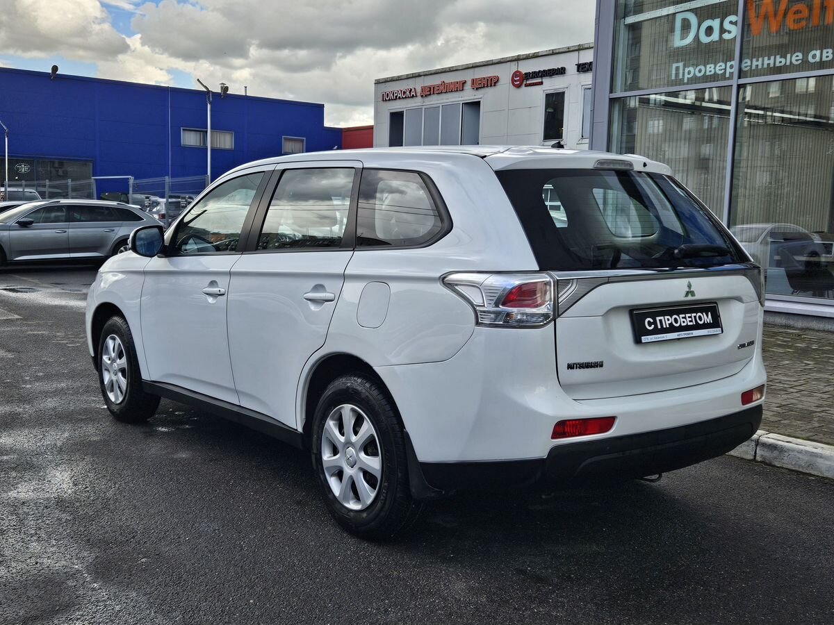 Mitsubishi Outlander