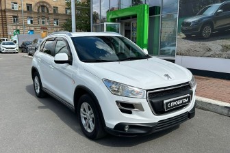 Купить Peugeot с пробегом в Санкт-Петербурге