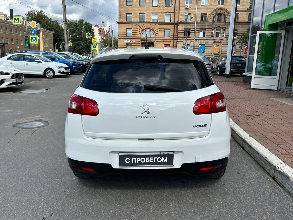 Peugeot 4008