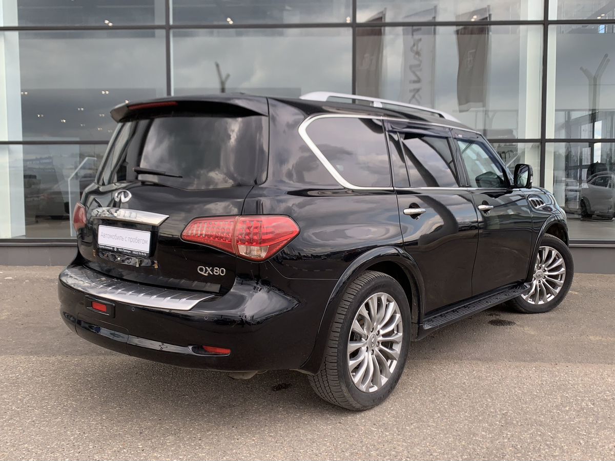 Infiniti QX80