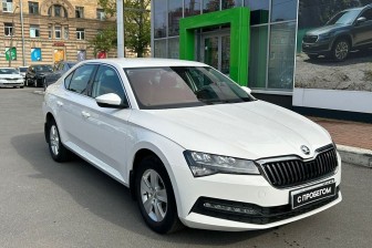 Продажа Skoda Superb в Санкт-Петербурге