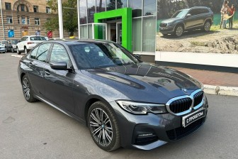 Купить BMW с пробегом в Санкт-Петербурге