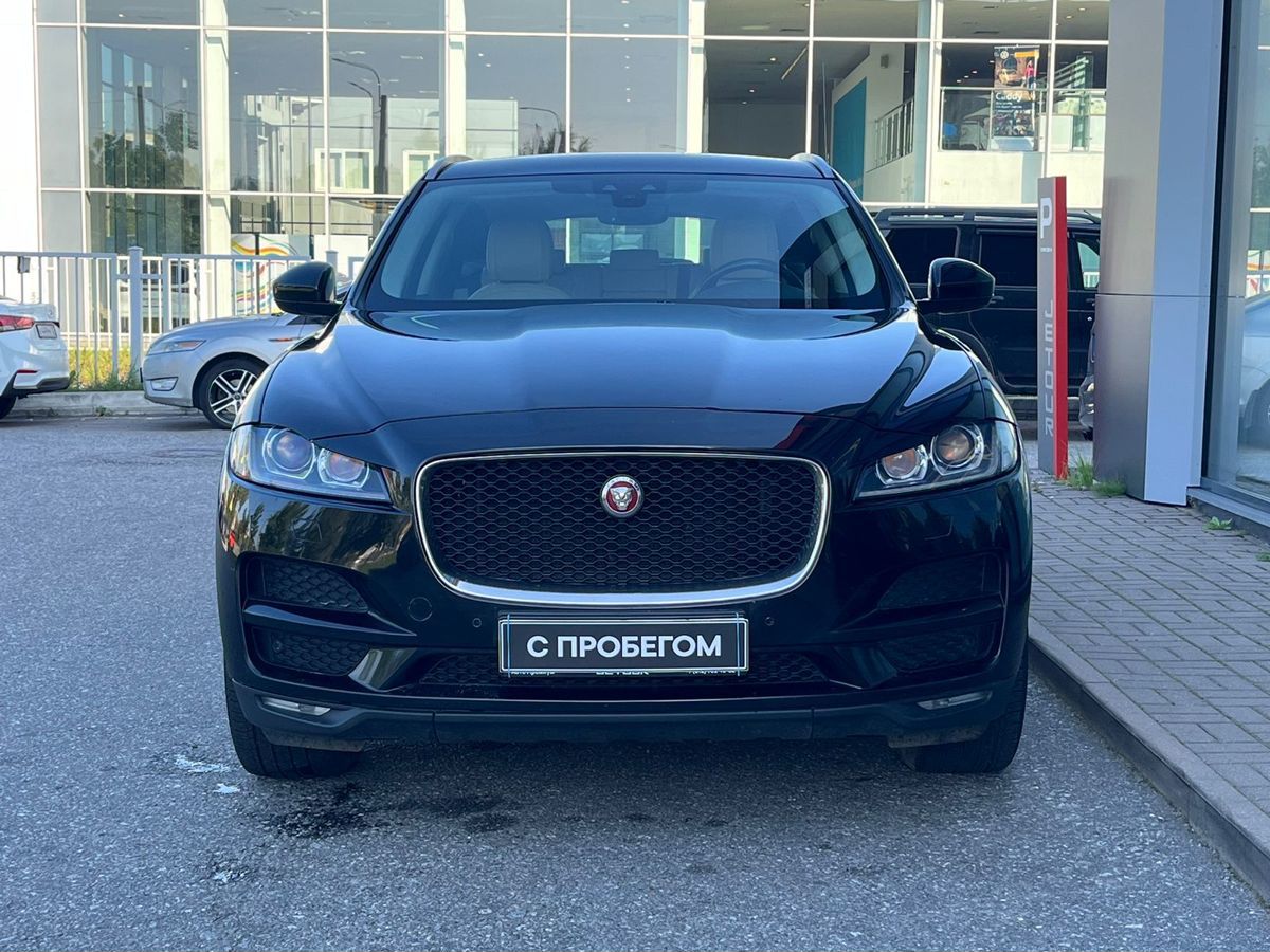 Jaguar F-Pace