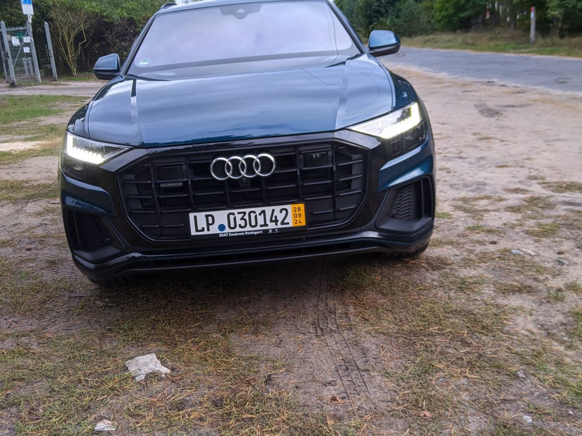 Audi Q8