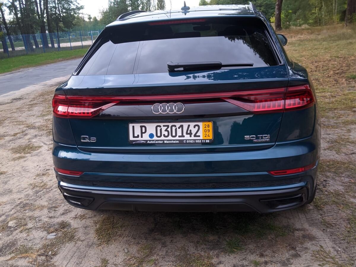 Audi Q8