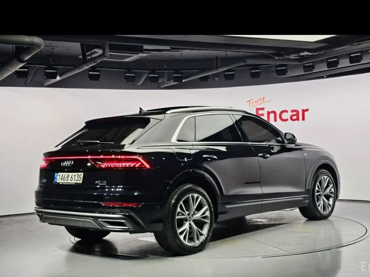 Audi Q8