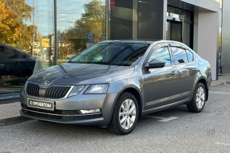 Купить Skoda с пробегом в Санкт-Петербурге