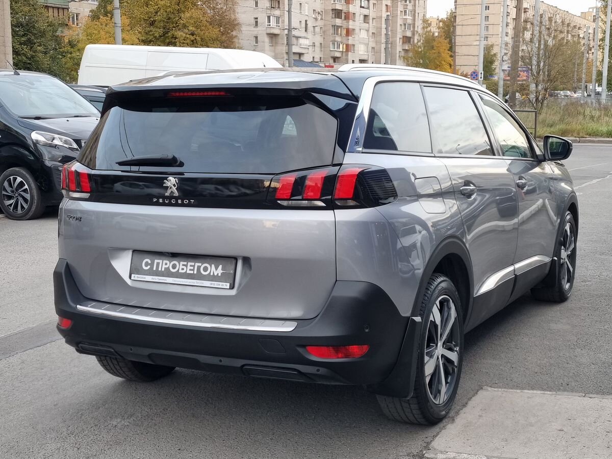 Peugeot 5008