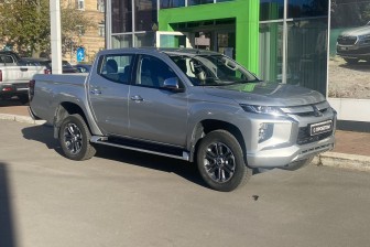 Продажа Mitsubishi L200 в Санкт-Петербурге