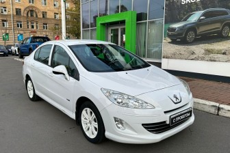 Продажа Peugeot 408 2014 в Санкт-Петербурге