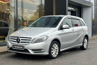 Продажа Mercedes-Benz B-Класс 2013 в Санкт-Петербурге