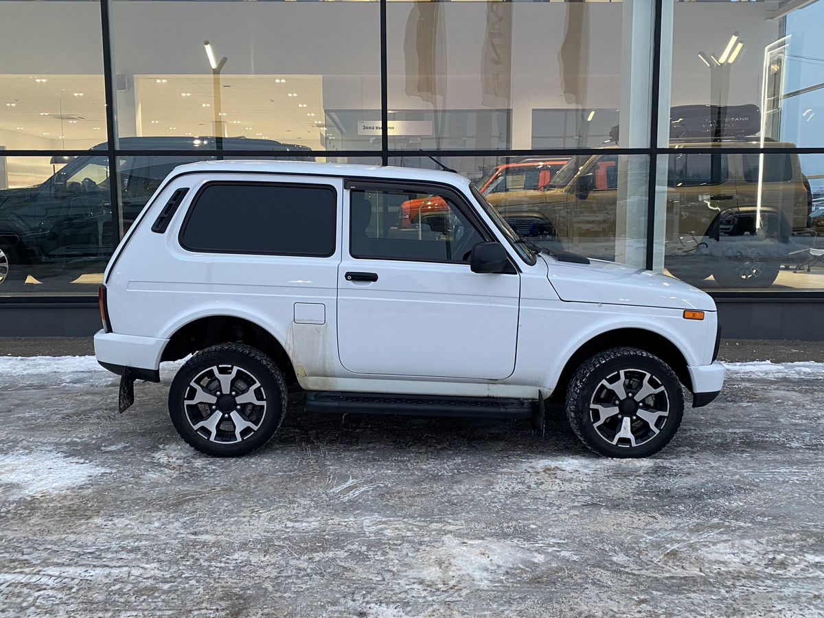 Lada (ВАЗ) Niva Legend