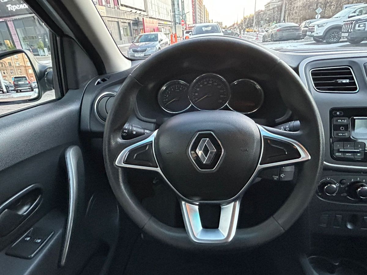 Renault Logan