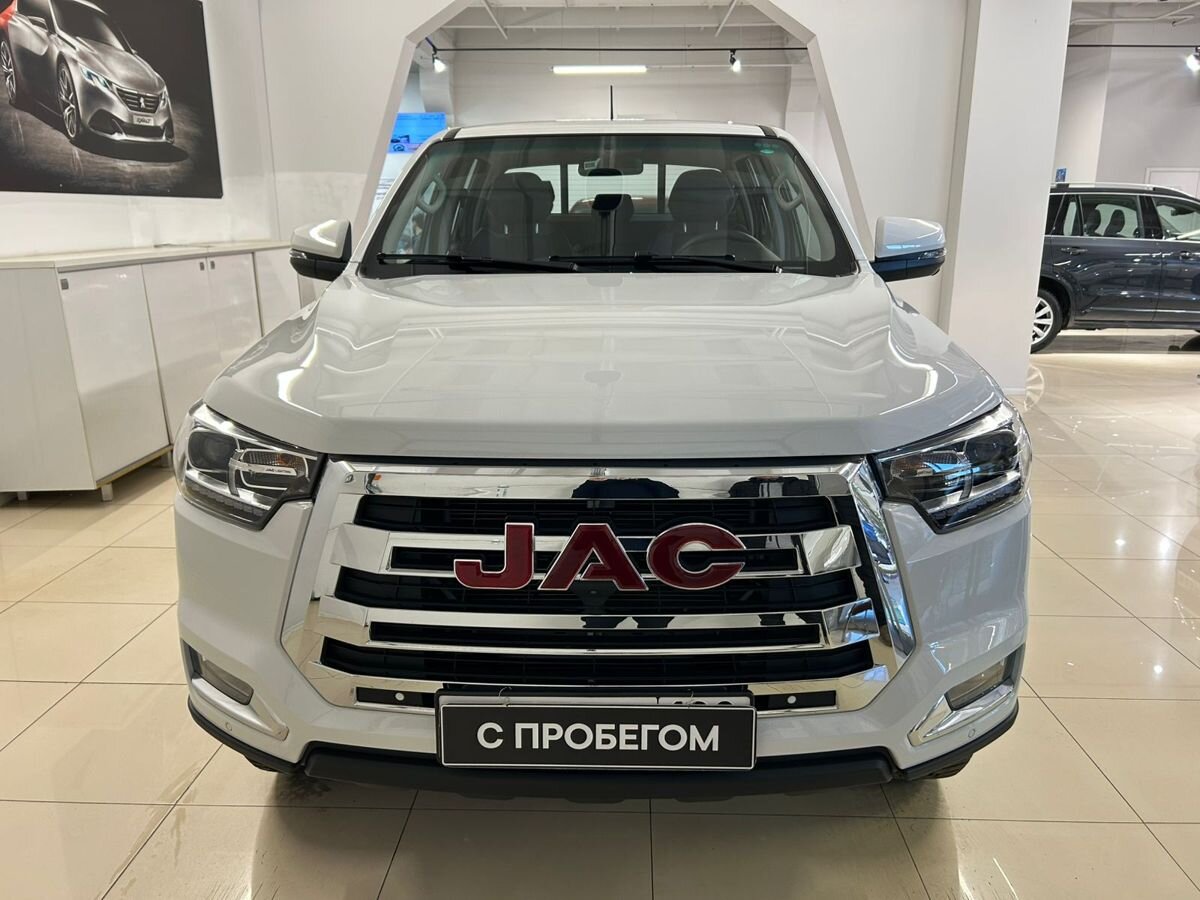 JAC T8 Pro