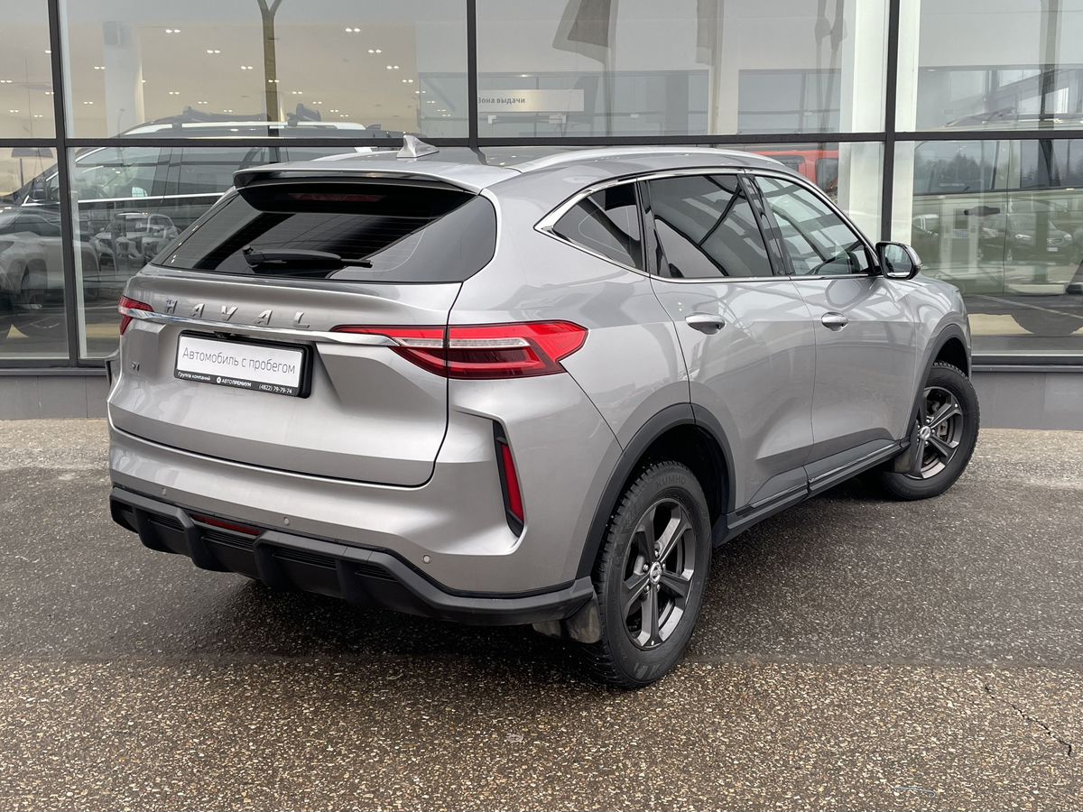 Haval F7