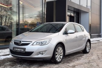 Продажа Opel Astra 2011 в Санкт-Петербурге